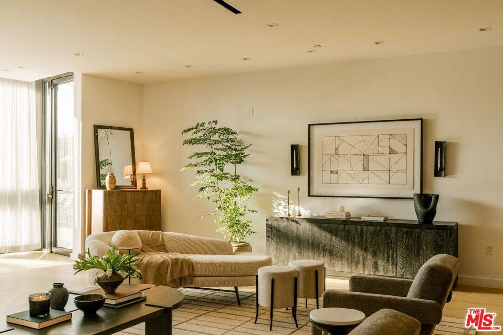 MLS #26740235 image #0