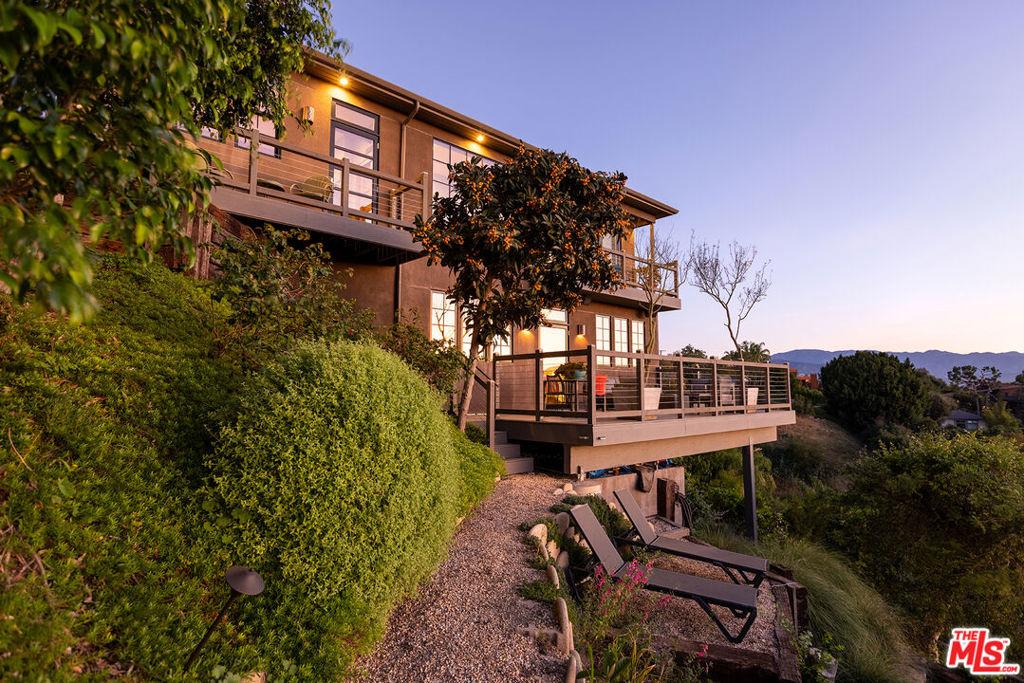 MLS #26741941 image #0