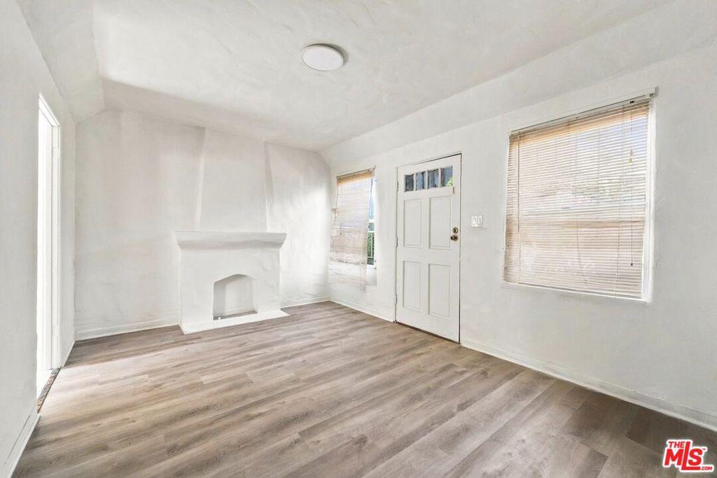 MLS #26748207 image #0