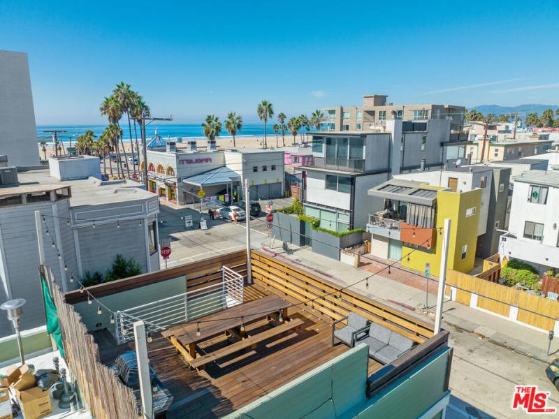 MLS #26748257 image #0