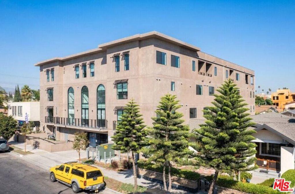 552 N Hobart BL #313 Los Angeles CA 90004 | MLS #26756877 45 MLS #26756877 image #0