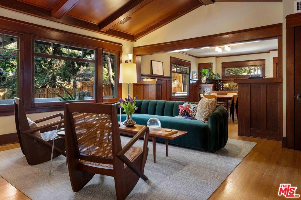 MLS #26777861 image #0