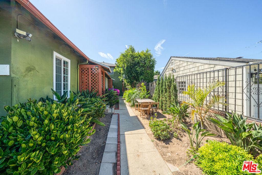 MLS #26786627 image #0