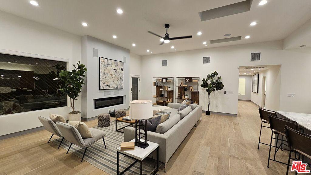 MLS #26793081 image #0