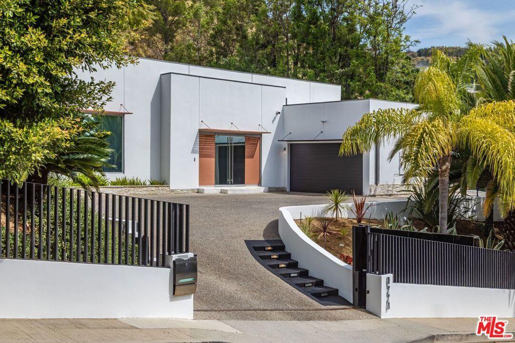 MLS #26796383 image #0