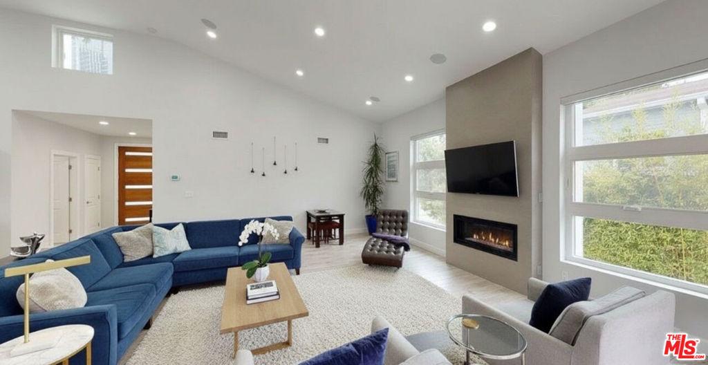 MLS #26798063 image #0