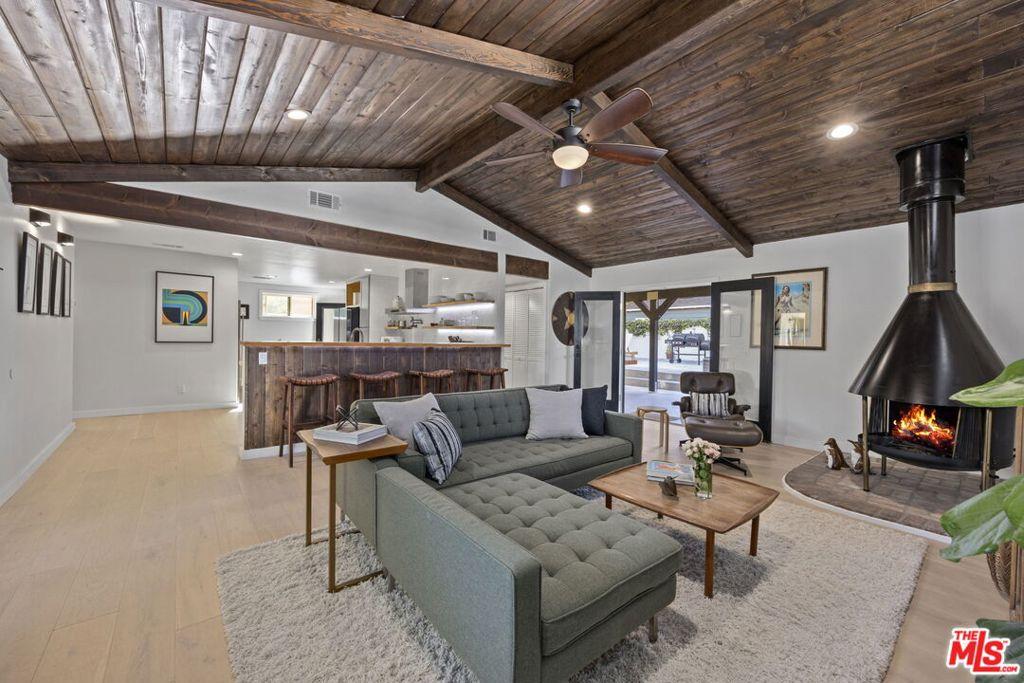 MLS #26812657 image #0