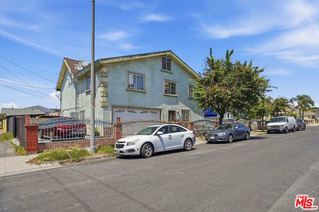 856 E 22nd ST Los Angeles CA 90011 | MLS #26827295 41 MLS #26827295 image #0