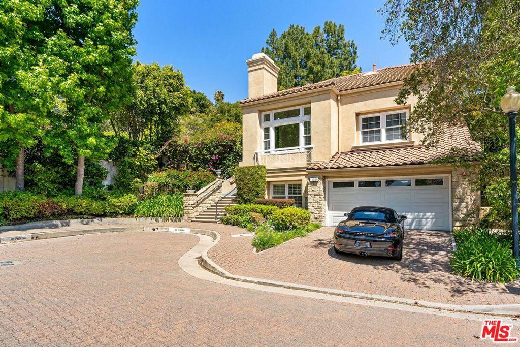 11829 Henley LN Los Angeles CA 90077 | MLS #26827873 45 MLS #26827873 image #0