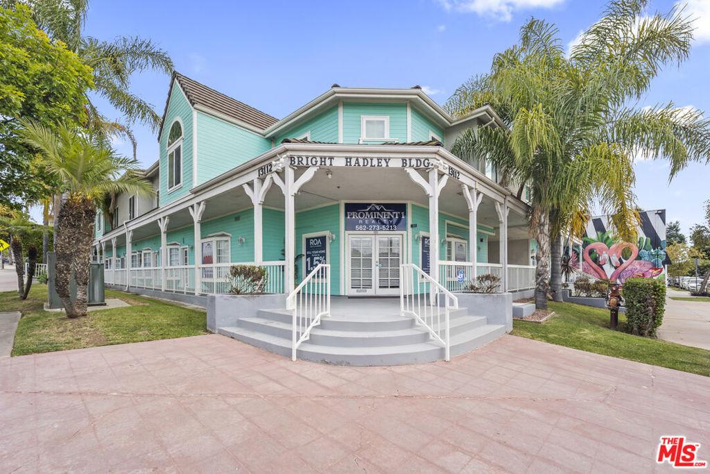 MLS #26827945 image #0