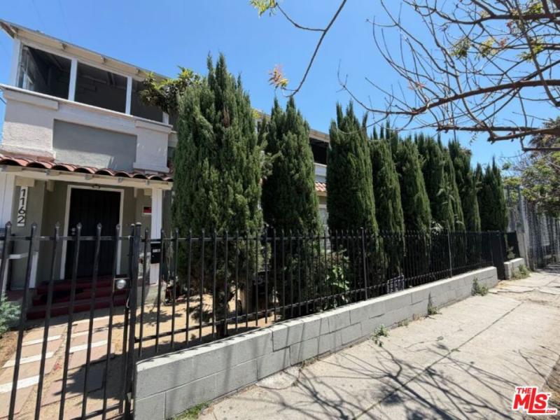 1162 N St Andrews PL Los Angeles CA 90038 | MLS #26830139 45 MLS #26830139 image #0