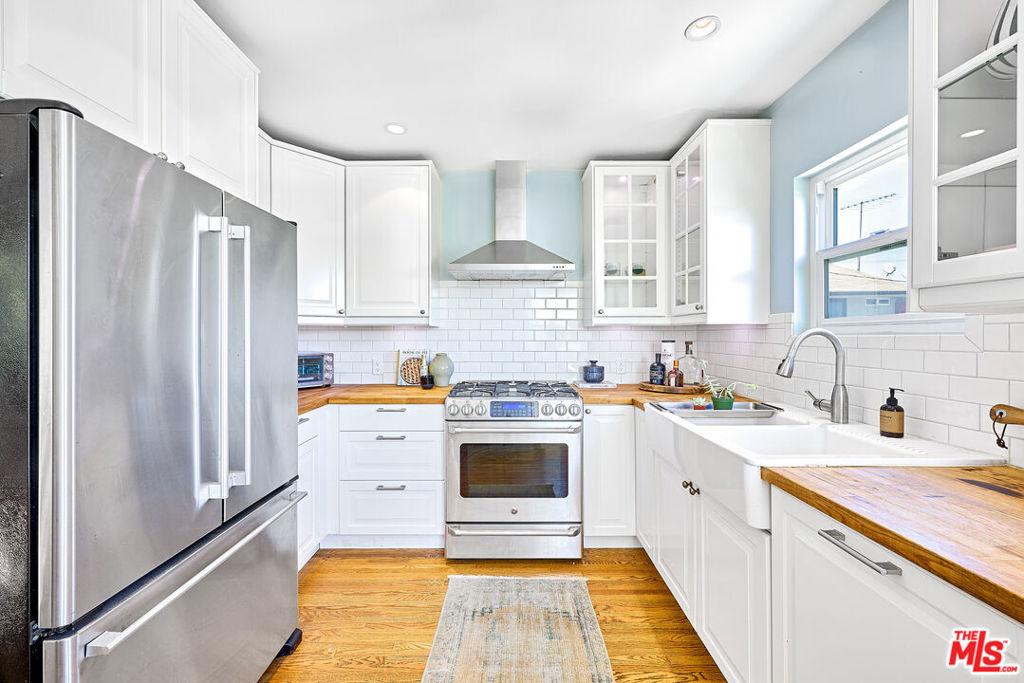 MLS #26830625 image #0