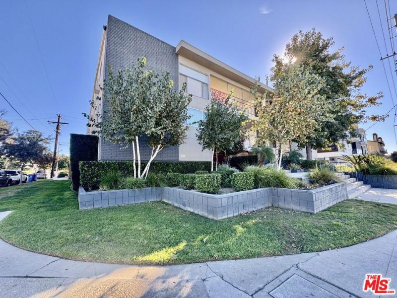 MLS #26831705 image #0