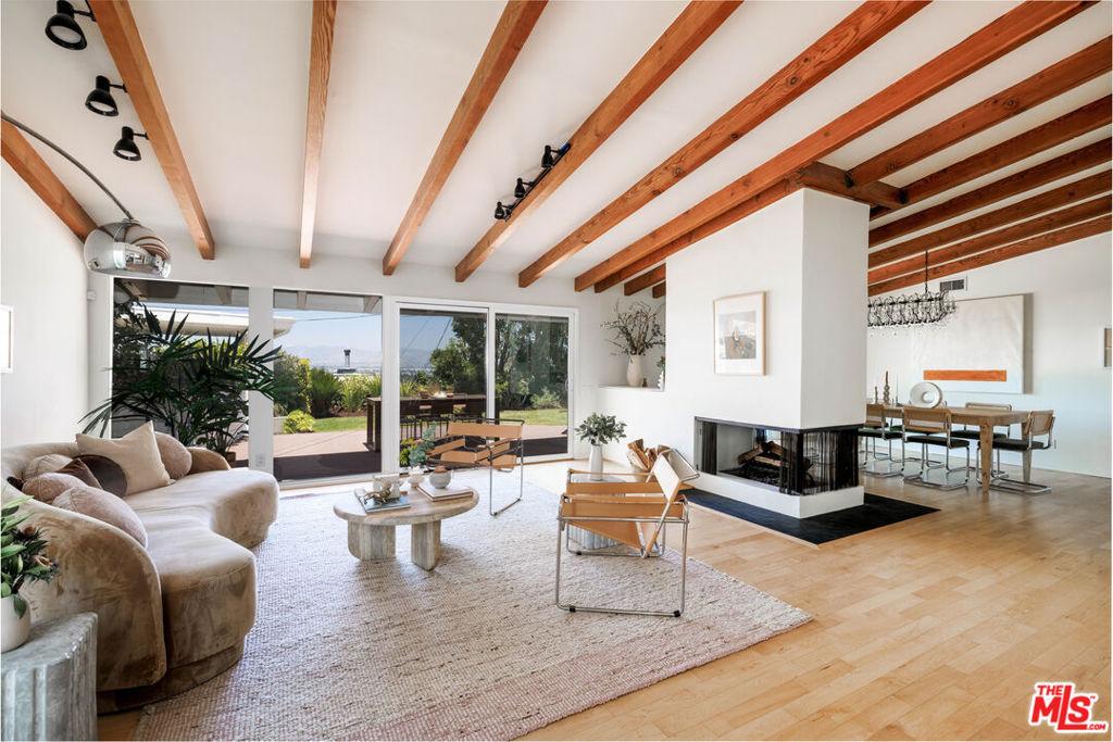3554 Berry DR Studio City CA 91604 | MLS #26833309 45 MLS #26833309 image #0