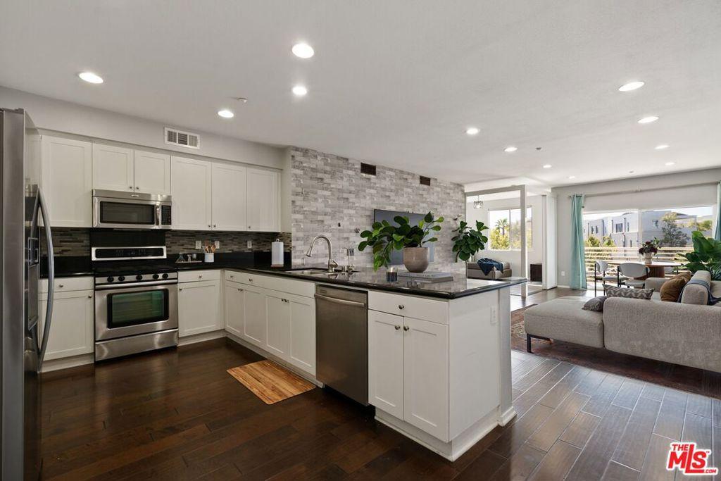 MLS #26833581 image #0