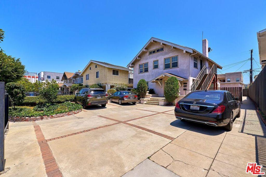 MLS #26833947 image #0