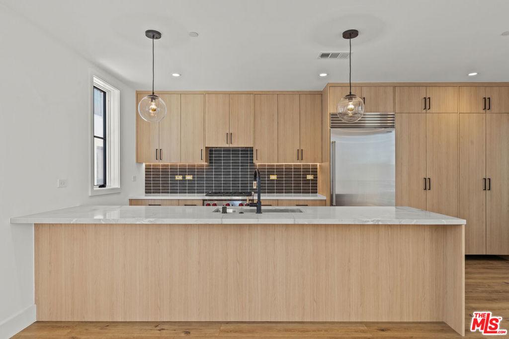 MLS #26834237 image #0