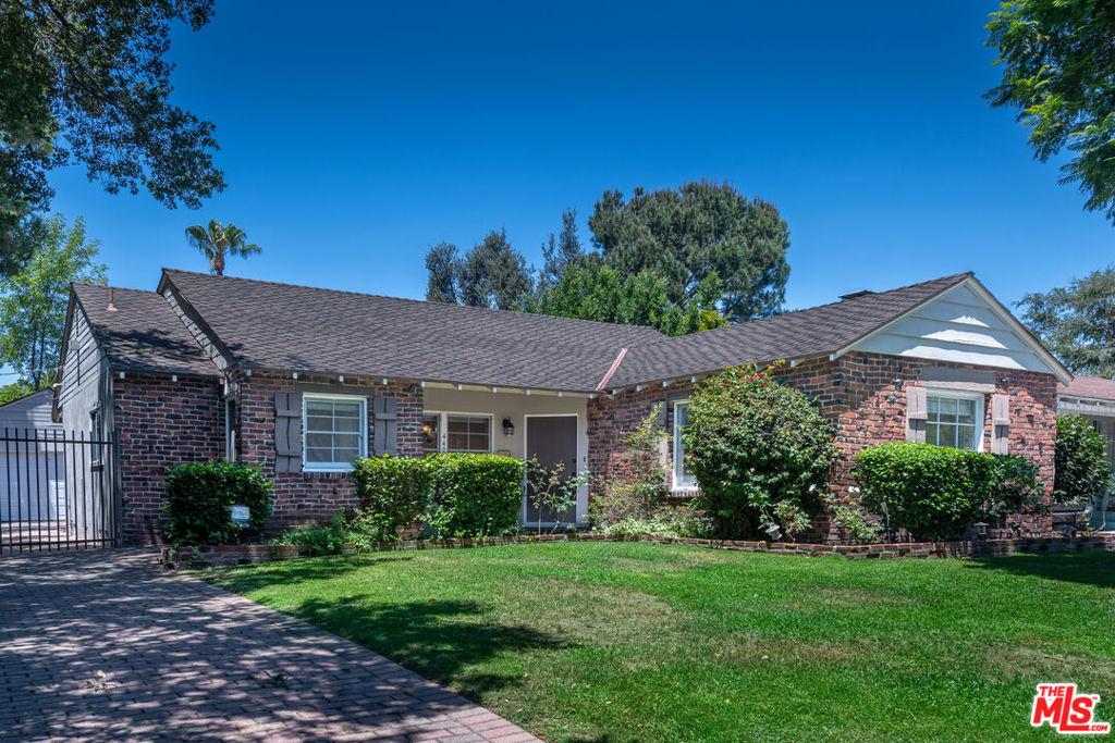 4421 Strohm AV Toluca Lake CA 91602 | MLS #26834345 45 MLS #26834345 image #0