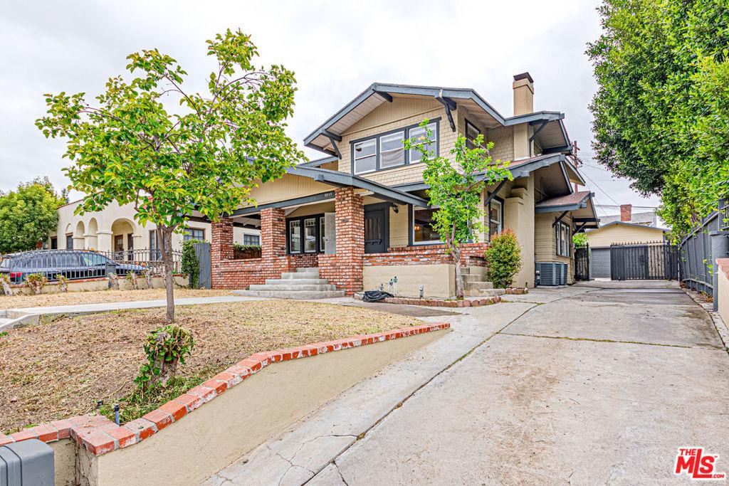 MLS #26835379 image #0