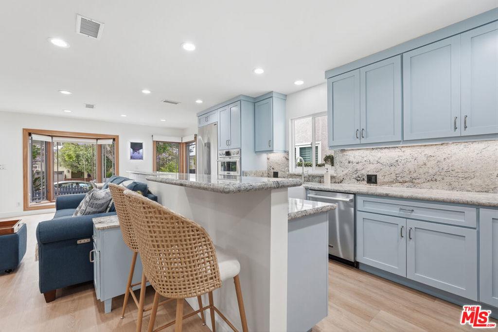 MLS #26835925 image #0