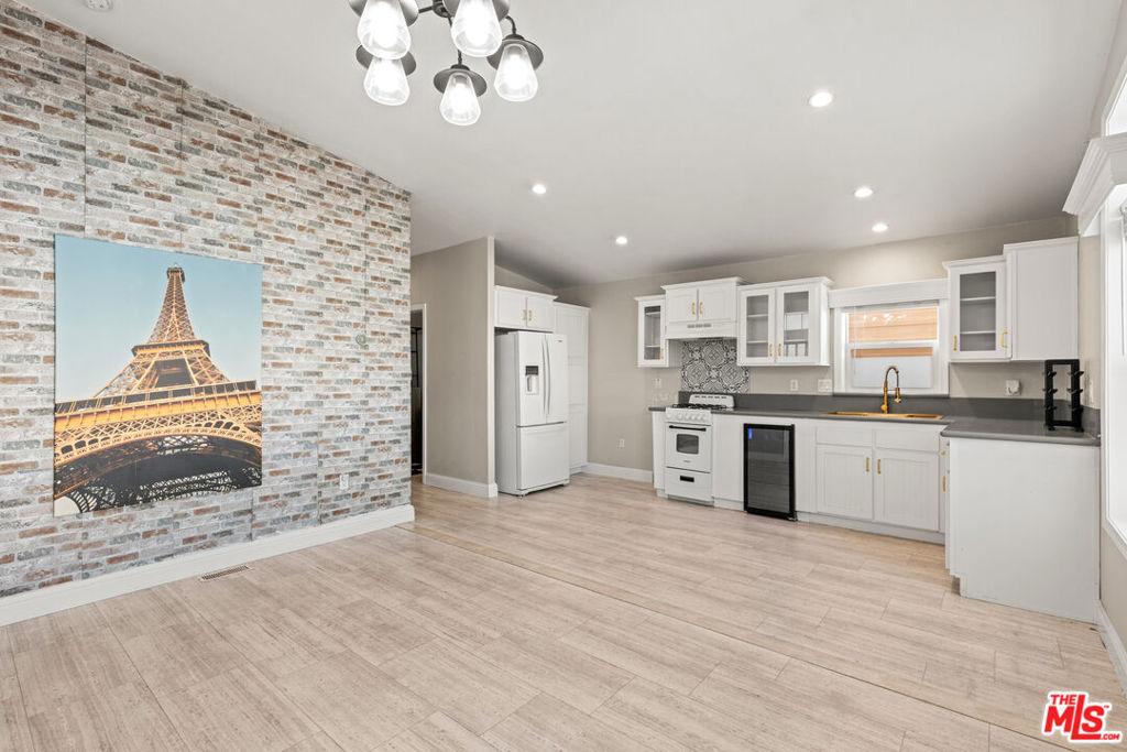 MLS #26837307 image #0