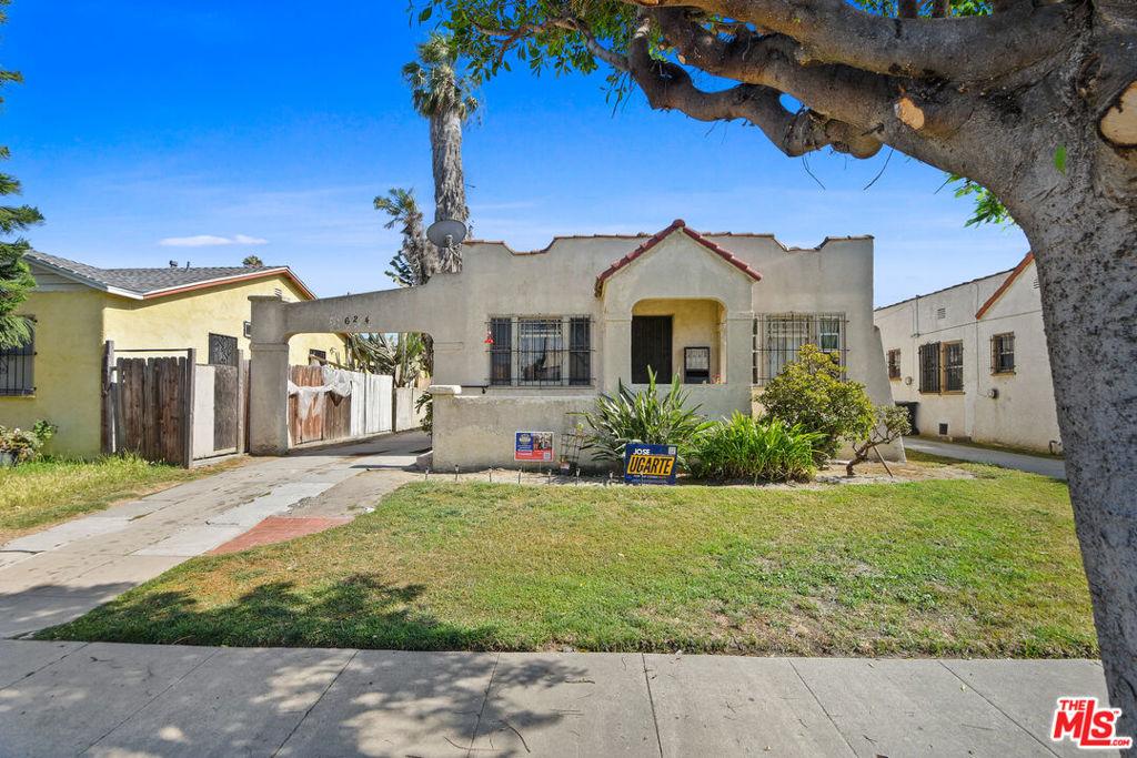 624 E 84th ST Los Angeles CA 90001 | MLS #26837417 41 MLS #26837417 image #0