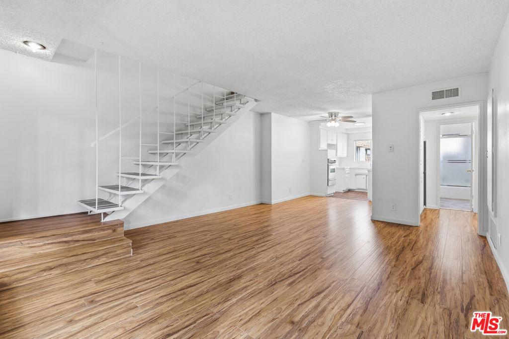 MLS #26837819 image #0