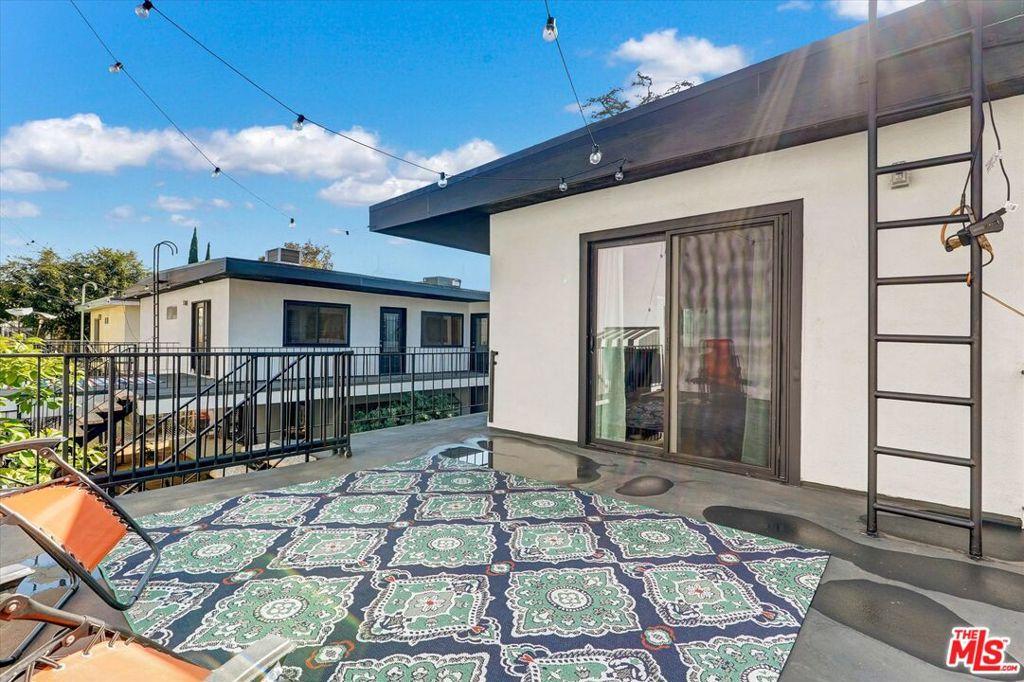 5726 Woodman AV #4 Van Nuys CA 91401 | MLS #26839031 45 MLS #26839031 image #0