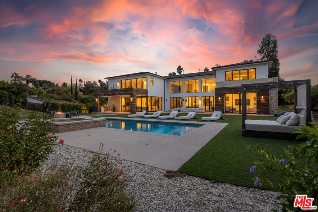 MLS #26839557 image #0