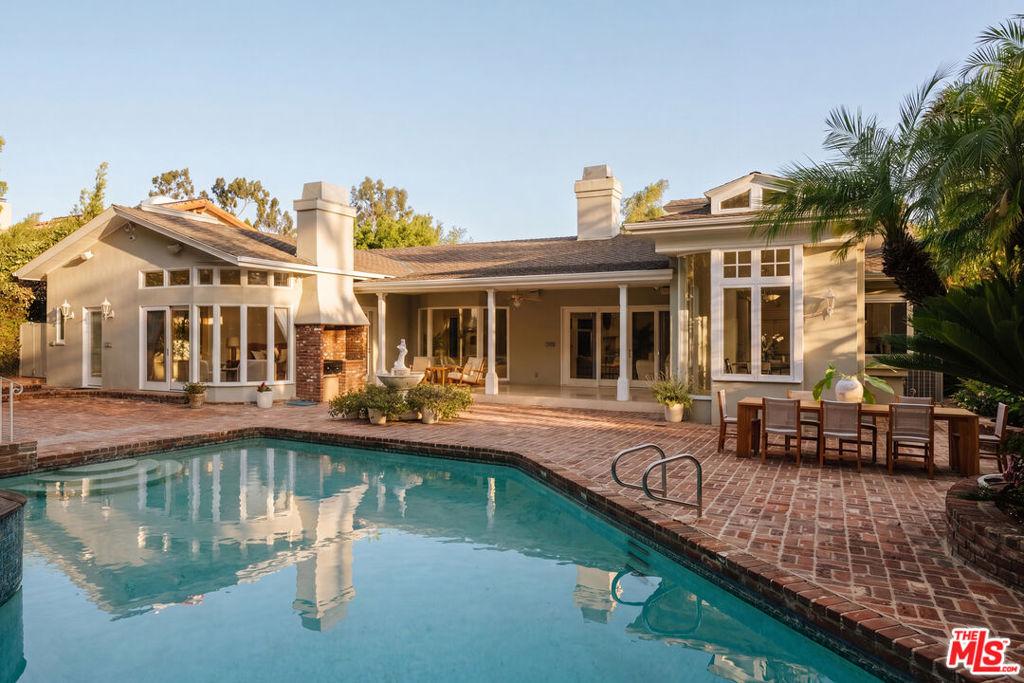 16457 Marbro DR Encino CA 91436 | MLS #26841473 45 MLS #26841473 image #0