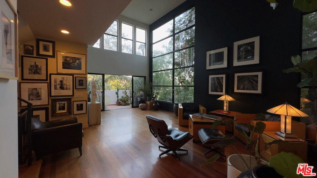 MLS #26841617 image #0