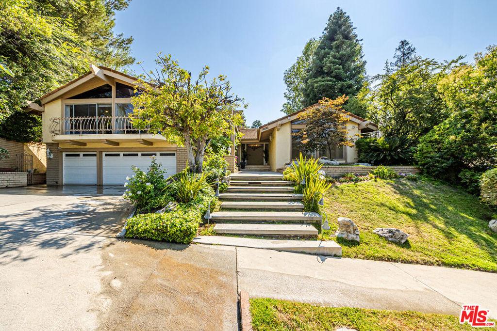 MLS #26841689 image #0