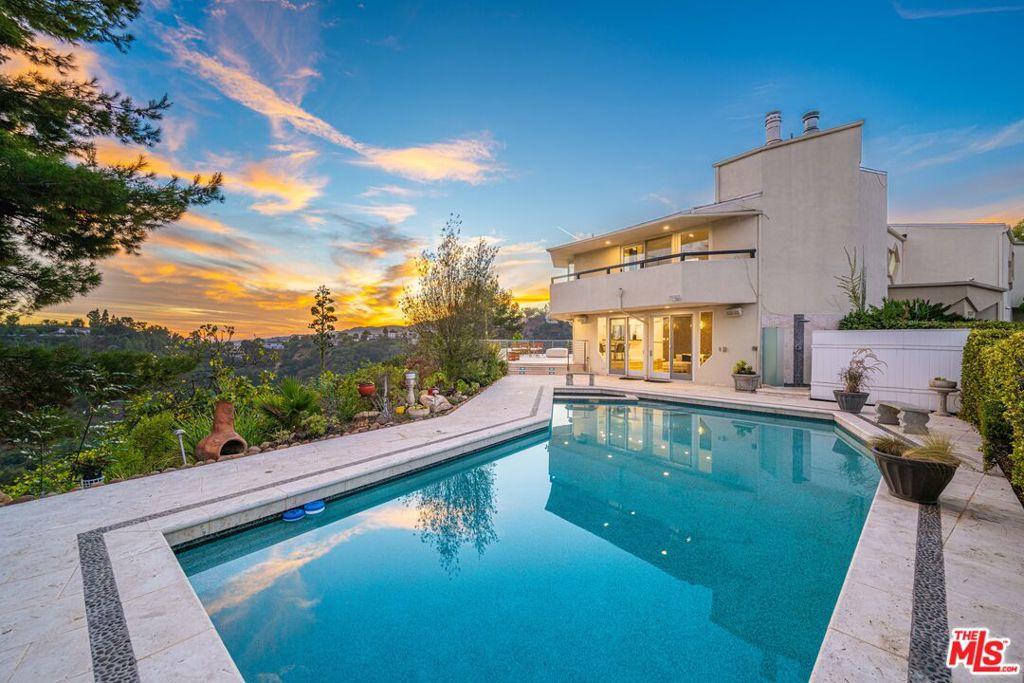 1121 Roberto LN Los Angeles CA 90077 | MLS #26842235 45 MLS #26842235 image #0