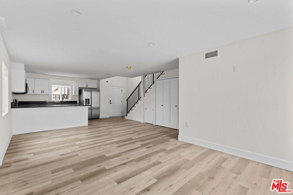 MLS #26842557 image #0