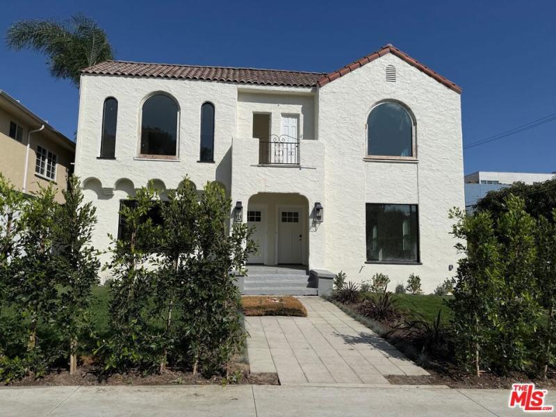 900 N Alfred ST #2 Los Angeles CA 90069 | MLS #26842591 45 MLS #26842591 image #0