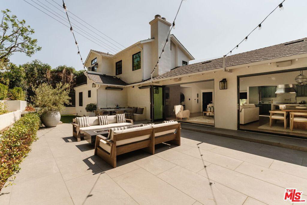 252 N Kenter AV Los Angeles CA 90049 | MLS #26842783 45 MLS #26842783 image #0