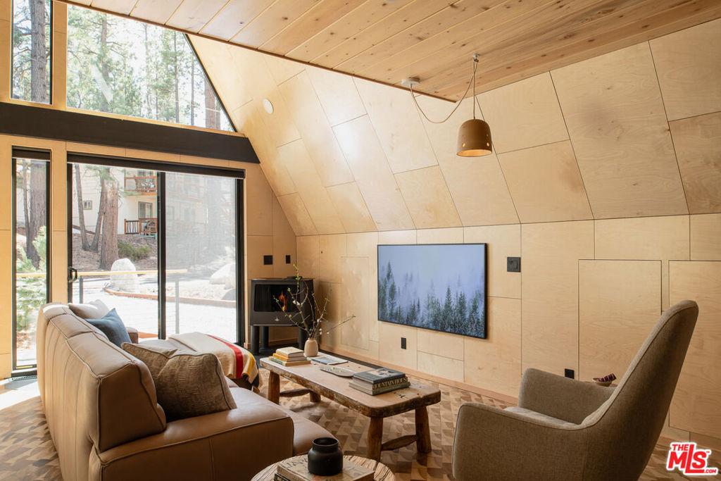 MLS #26843071 image #0