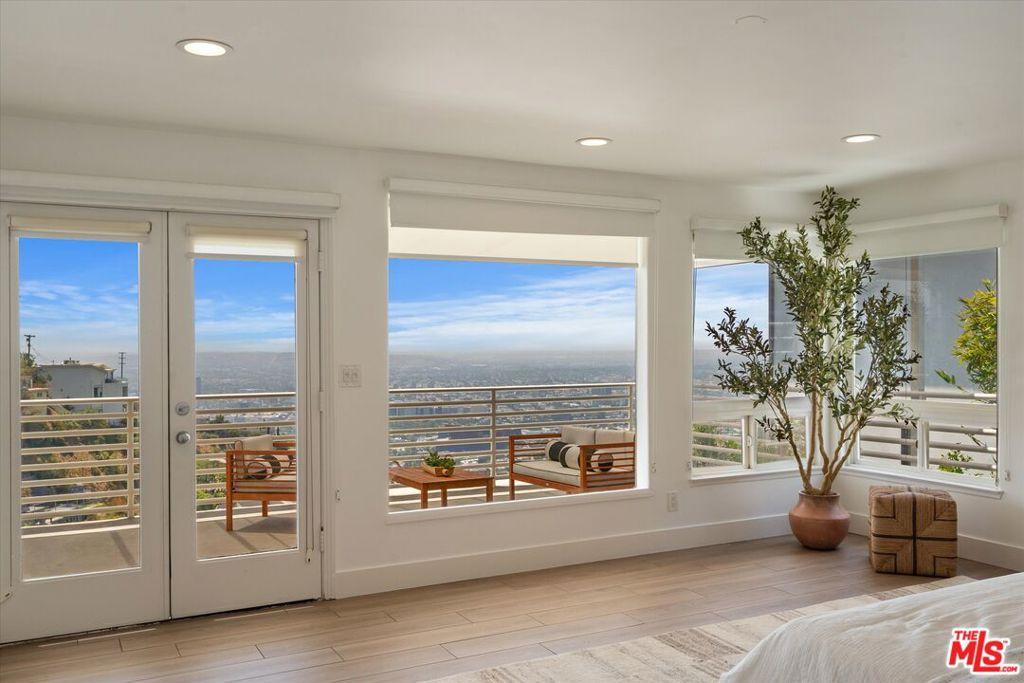 1745 Viewmont DR West Hollywood CA 90069 | MLS #26843459 45 MLS #26843459 image #0