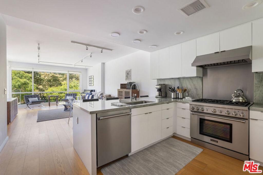 MLS #26844181 image #0