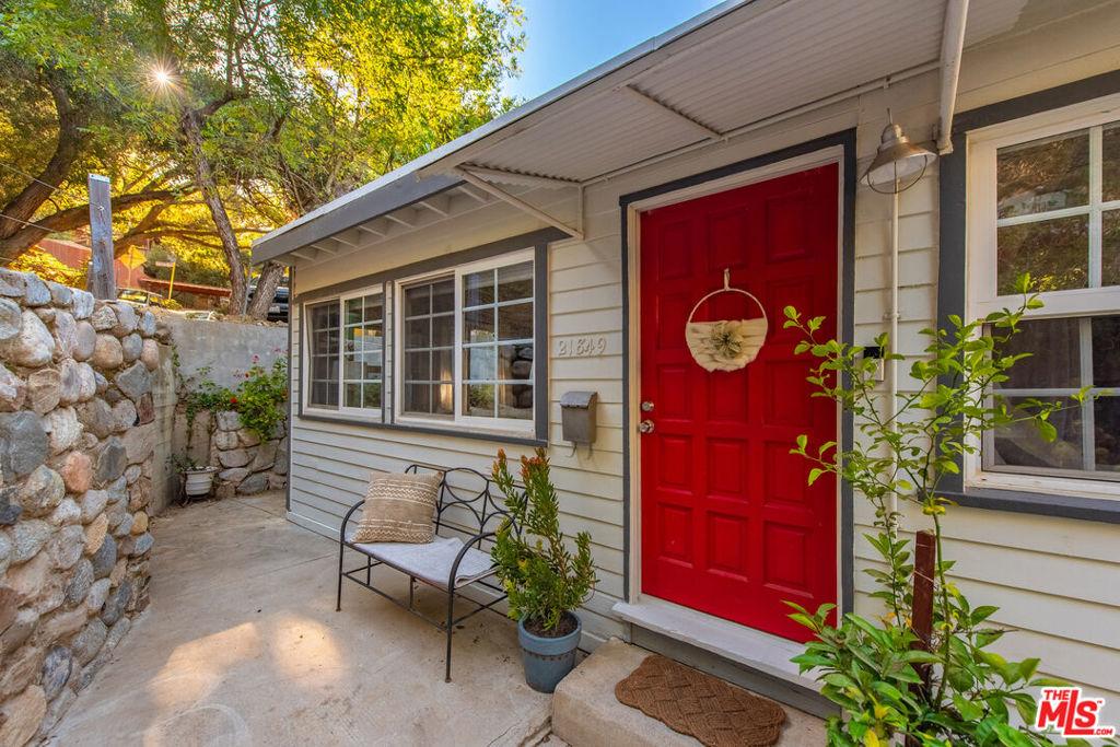 21849 Canon DR Topanga CA 90290 | MLS #26844205 45 MLS #26844205 image #0
