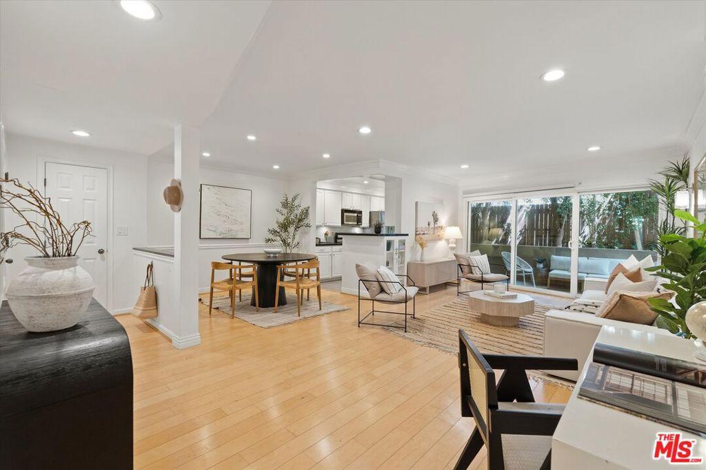 11646 Chenault ST #9 Los Angeles CA 90049 | MLS #26845133 45 MLS #26845133 image #0