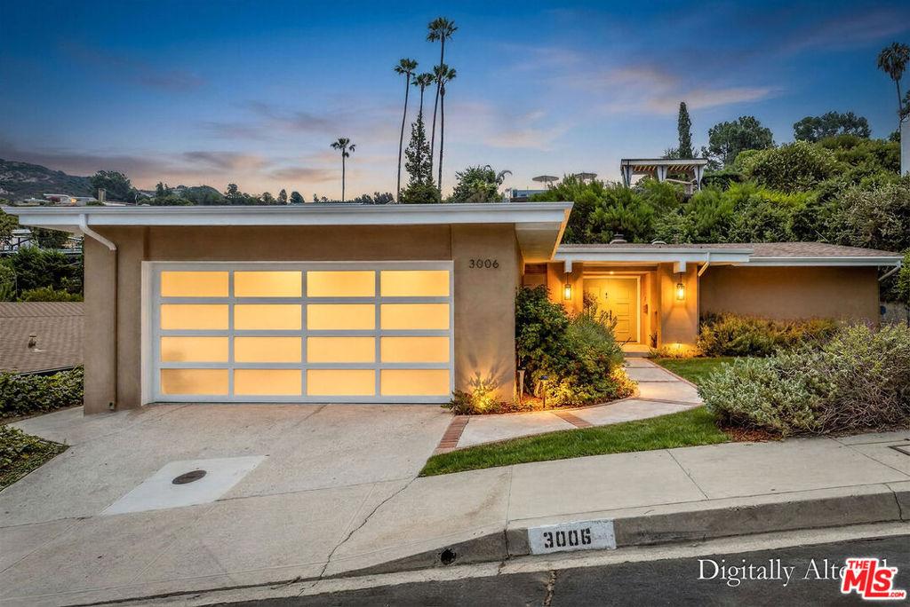 MLS #26845341 image #0