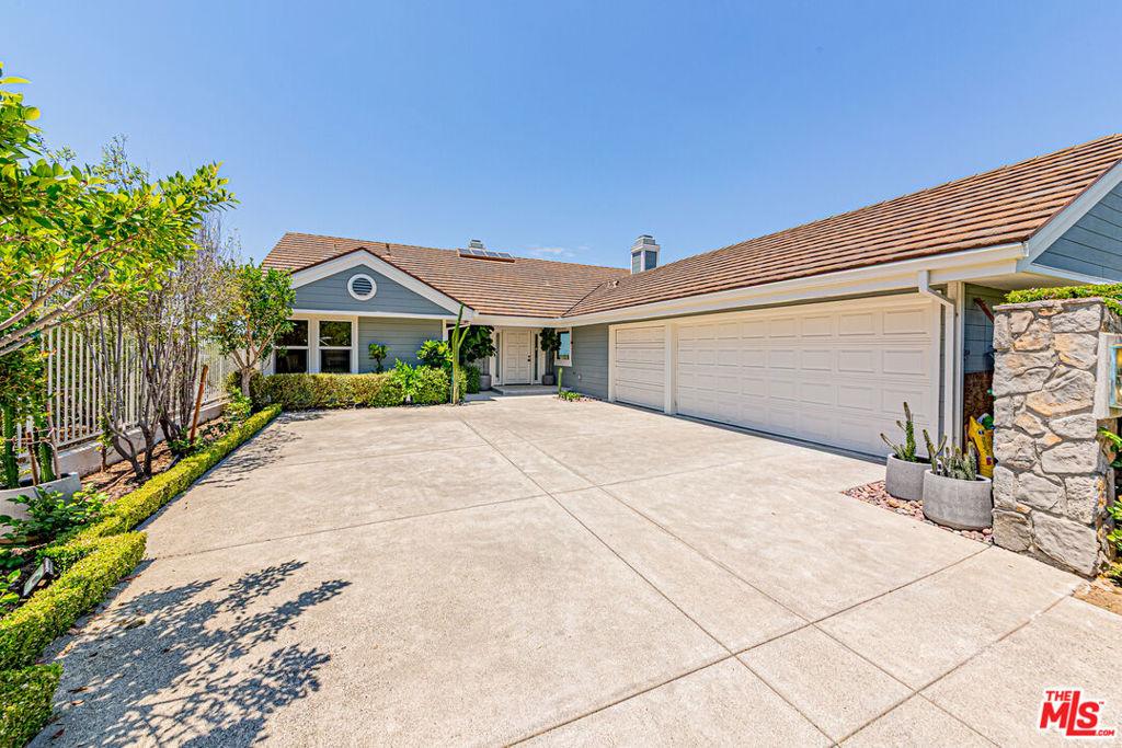 MLS #26846145 image #0