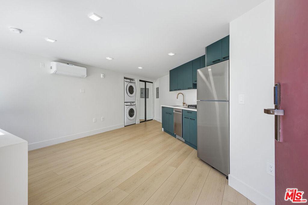 MLS #26846627 image #0