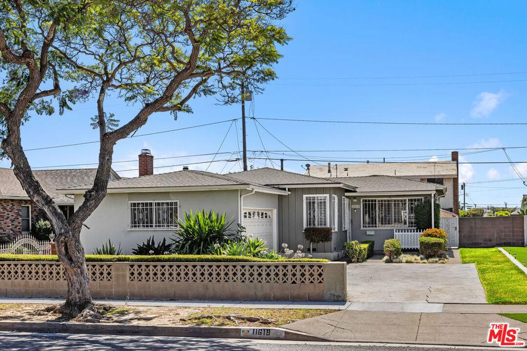 MLS #26847183 image #0