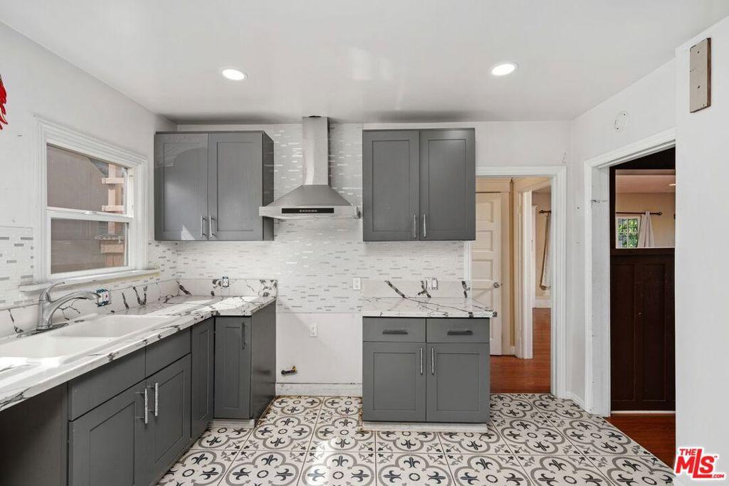 MLS #26848159 image #0