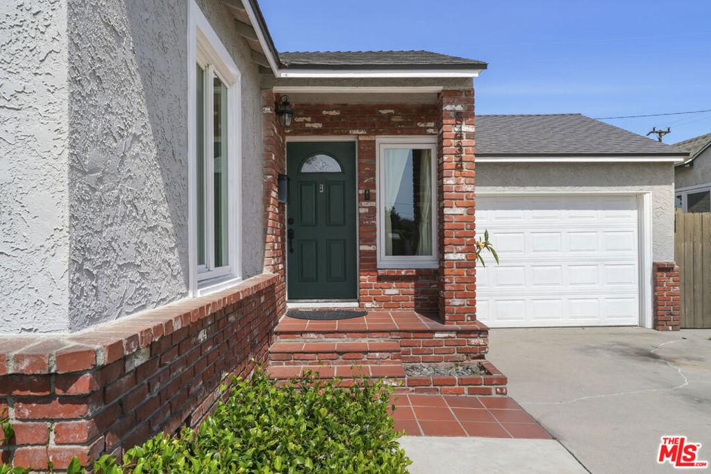 MLS #26848717 image #0