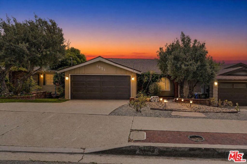 1021 Camino Real Redondo Beach CA 90277 | MLS #26848949 41 MLS #26848949 image #0