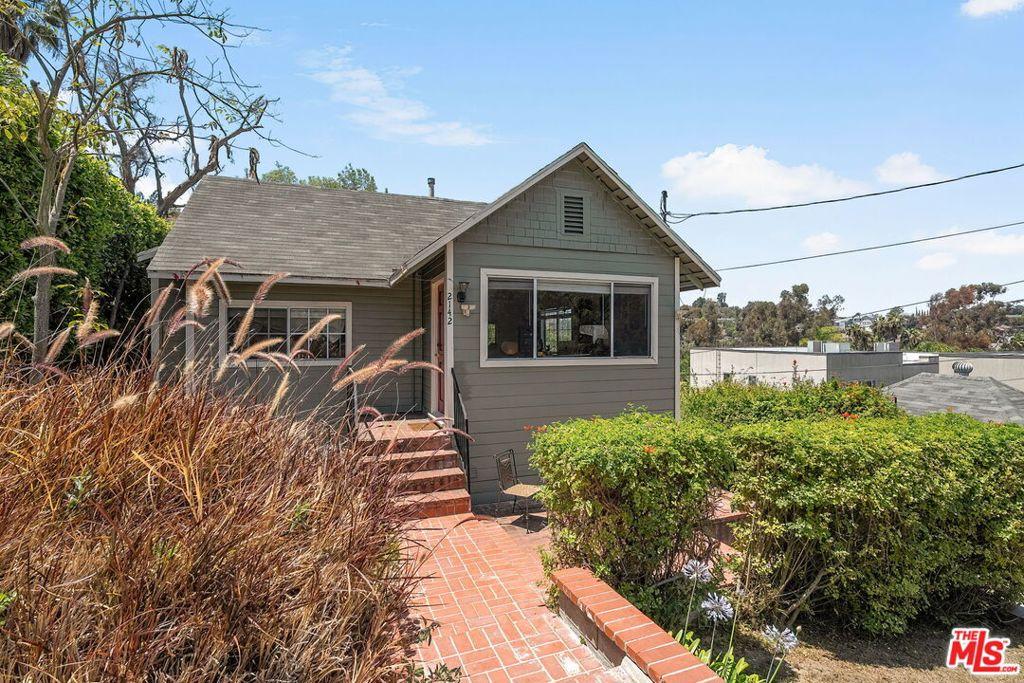 MLS #26849161 image #0