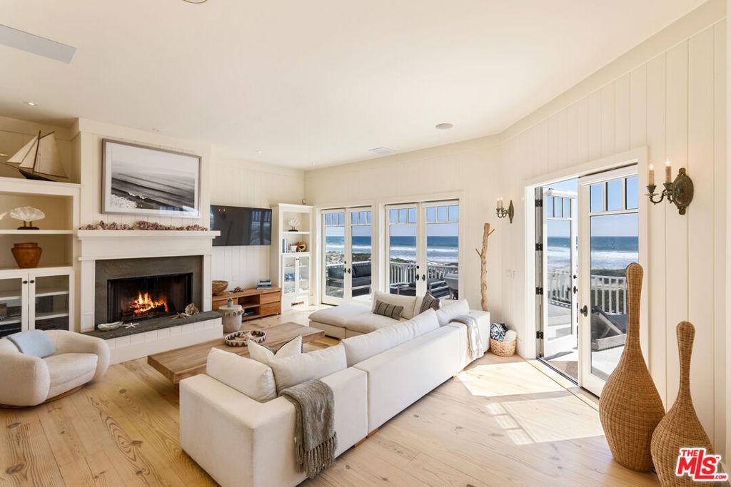 MLS #26849285 image #0